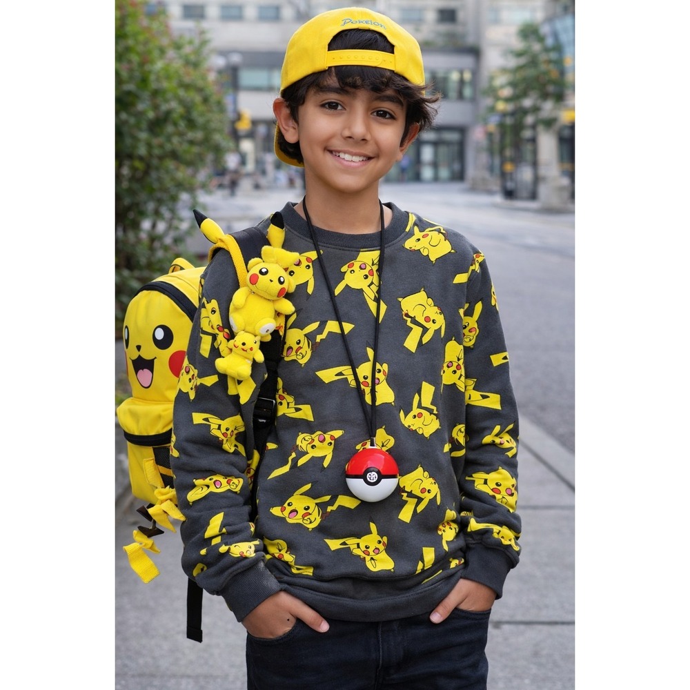 Pokémon Sweatshirt Gray Pikachu All Over Print Logo Sweater Size XL Youth